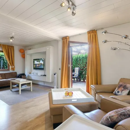 Holiday home Viola